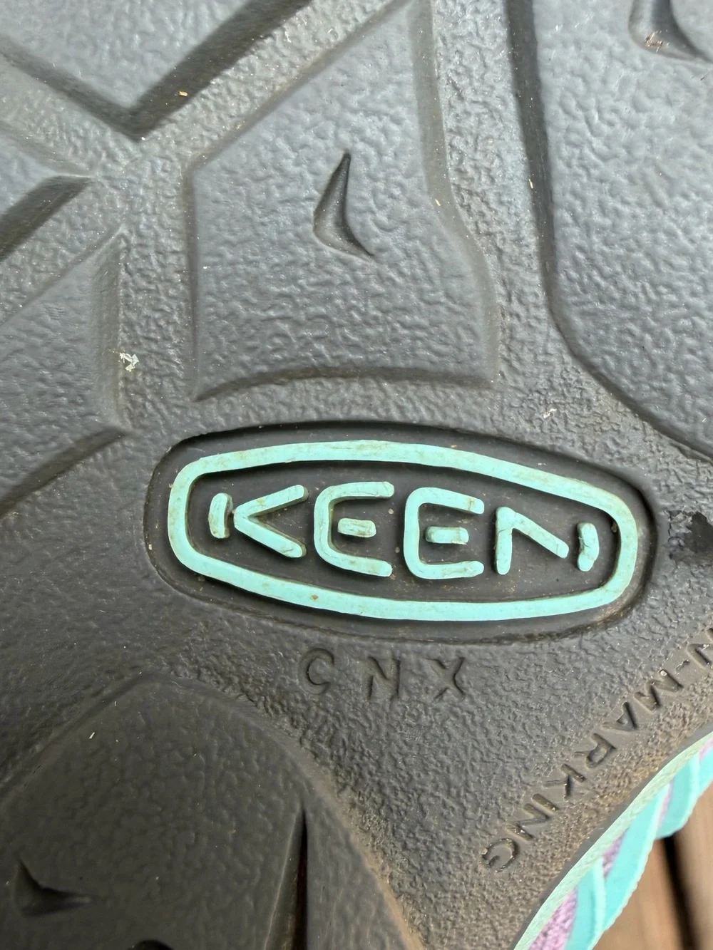 Keen Shoes Kid's Sneakers Chandler CNX Waterproof Size 2 Girl's